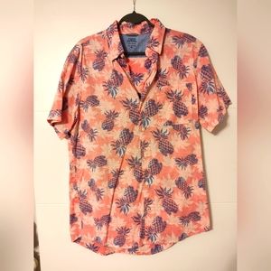 Izod pineapple button down